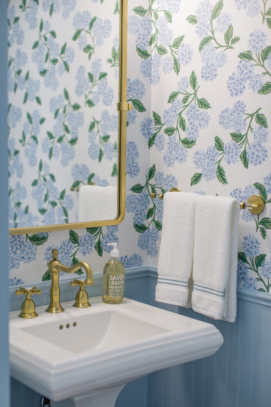 Our Powder Room Redesign Hydrangea Wallpaper - Style Charade