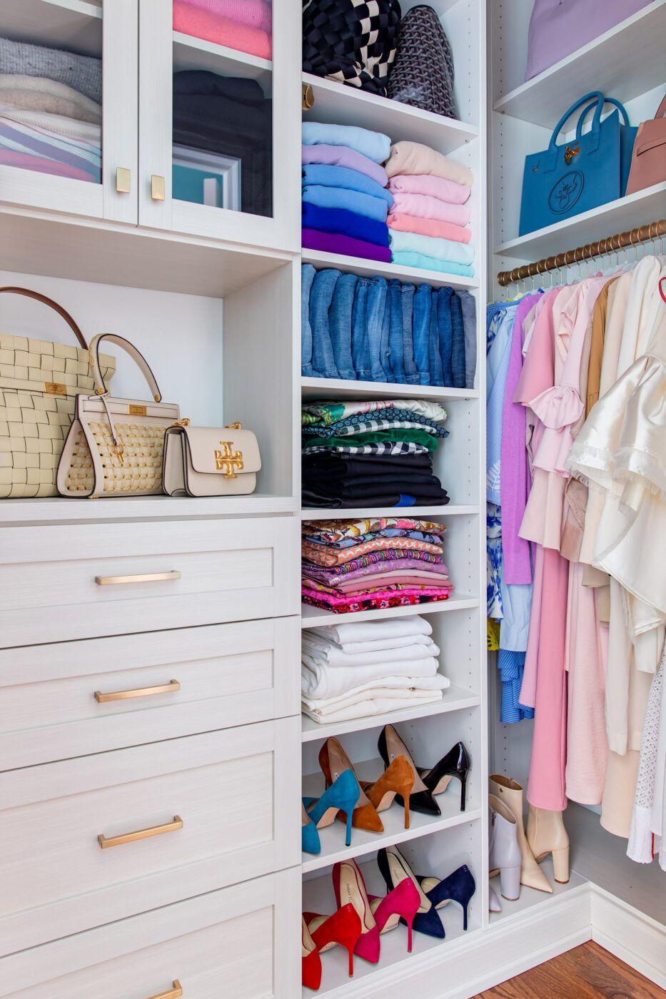 What is the Best Chicago Closet Company? - Style Charade