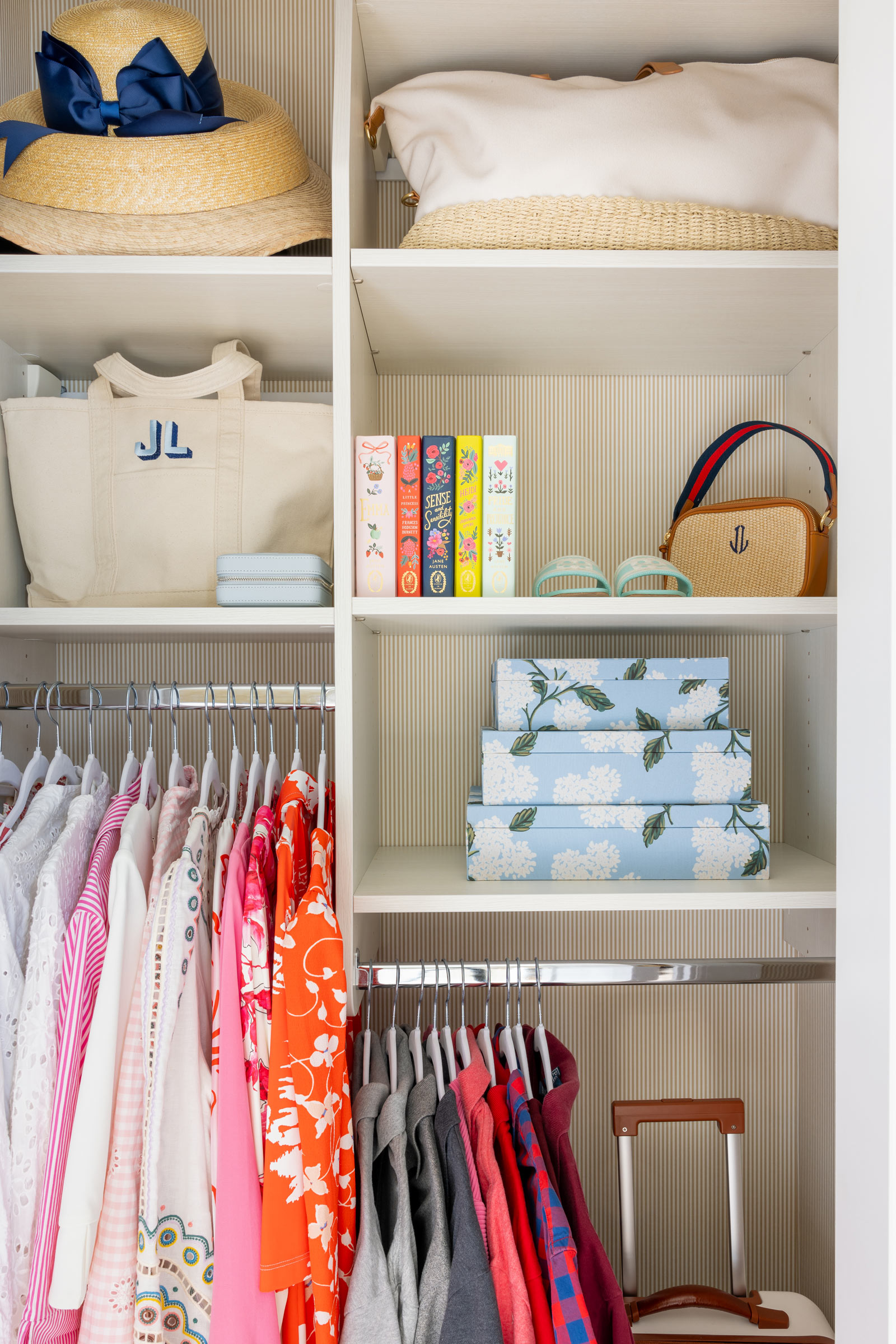 Small Guest Closet Design